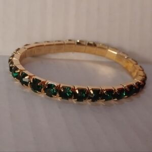 4/$30 New Green Gem Bracelet